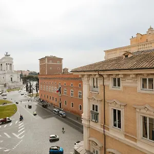 Aparthotel Sonder Piazza Venezia, Rome